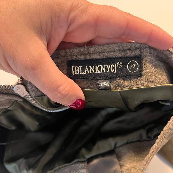 BLANKNYC Chocolate Souffl Faux Suede Leather Mini Skirt Size 27 - Picture 6 of 10